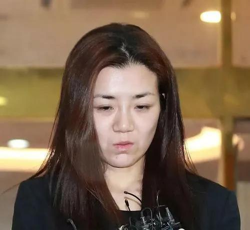 花影爱花 逼丈夫喝尿,踢出睾丸破裂,拿剪刀戳人,韩国财阀之女有多嚣张?