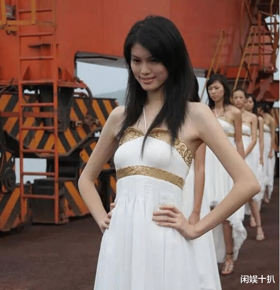 韩剧|何穗：10多年前曾月薪800给李咏的砸金蛋助手，如今她成为身价千万的维密超模