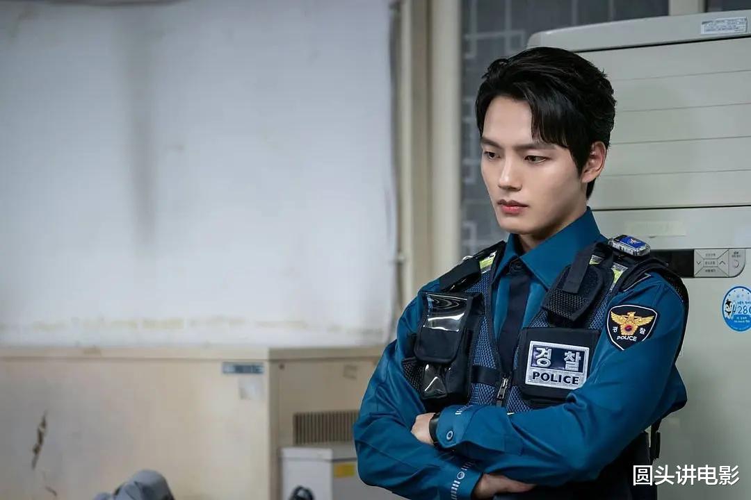 穿衣搭配|2021年“热播，且值得追”的五部韩剧，你要是一部没看太可惜了！