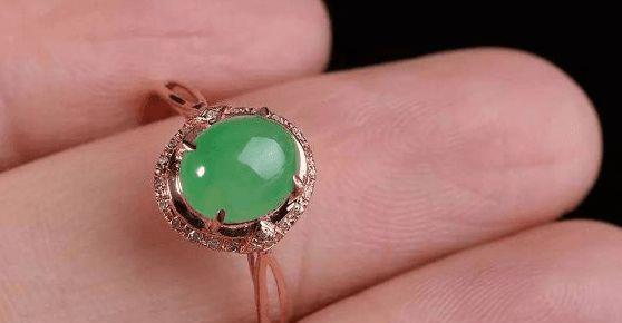 玉雕|买翡翠时，别有这几种心理，否则买不到好的翡翠