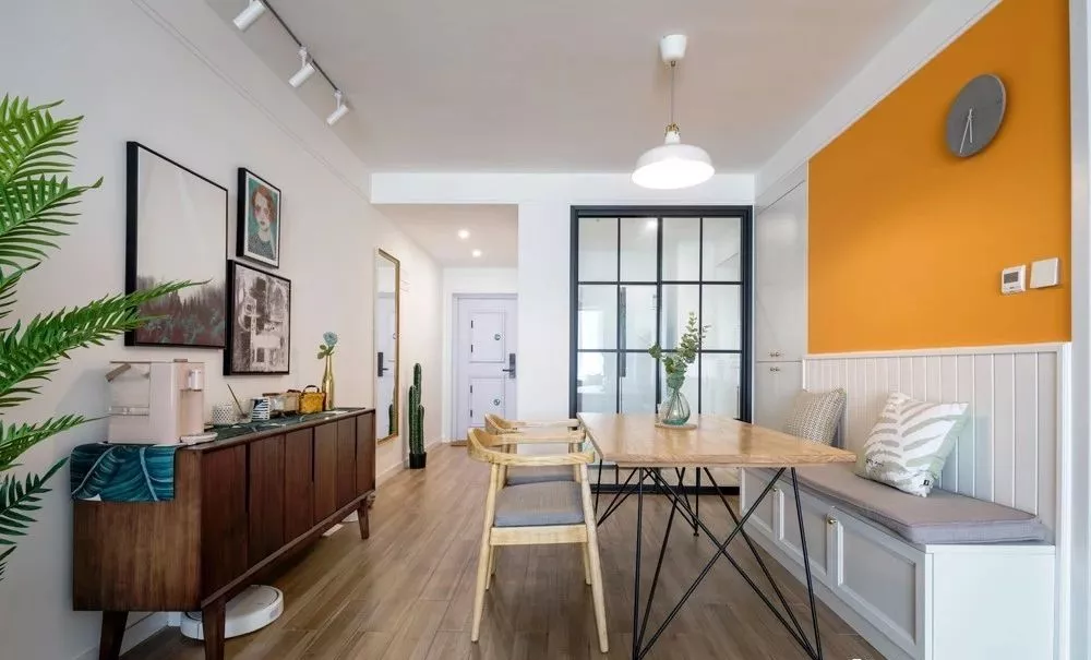 餐厅面积小不要紧，这样装一样实用又美观！