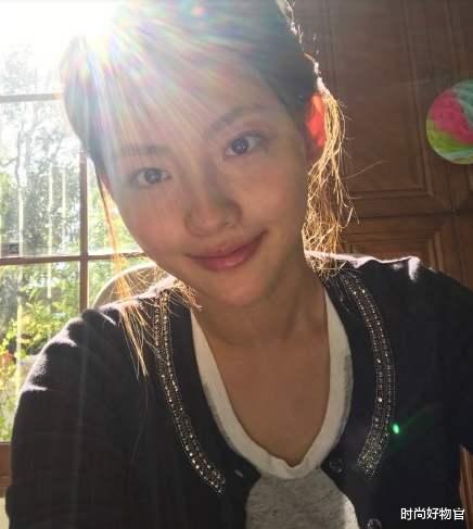 时尚好物官|Papi酱产后首现身，离开十级“美颜”，皮肤状态让网友惊讶