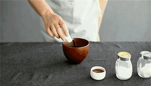 舜网 炒菜“雷区”你知道几个？很多人对炒菜有一个误解，爆炒真的好吗？