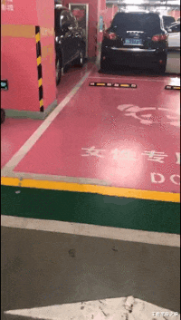 王者星座之说|“在按摩店偶遇大学同学,她装作不认识我,我要主动说话吗?”哈哈哈哈哈