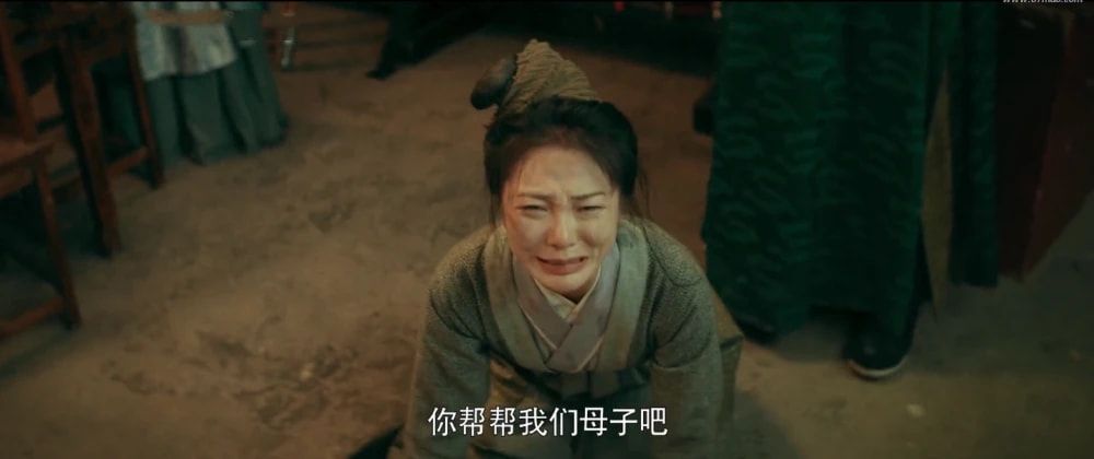 杨幂|网大版《釜山行》上线，剧情槽点多口碑不佳，“刘德华”也带不动