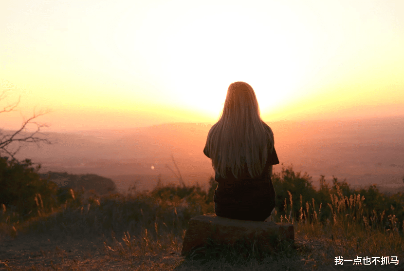 表情包|47岁李健再上热搜，圈外妻子\曝光\：丁克16年，他们真的幸福吗？