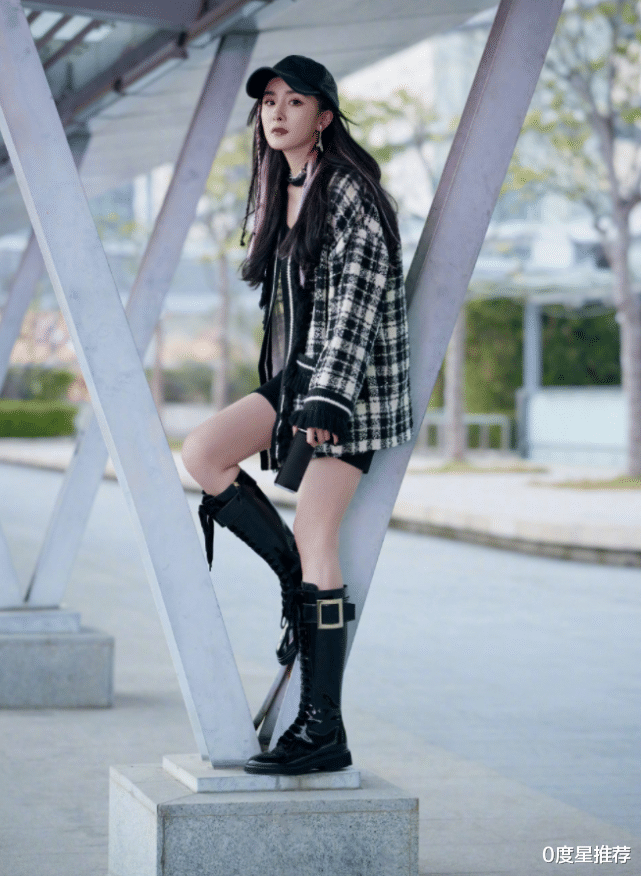 杨幂|杨幂身材有多绝？看她穿上马丁靴后，粉丝都替魏大勋着急
