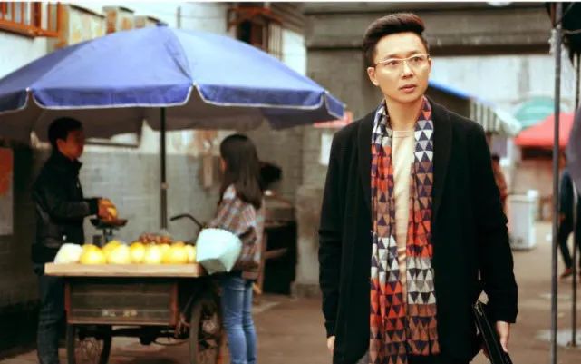 刘奕君|跑龙套20年，娶了“旺夫”妻子后，他终于出头了！