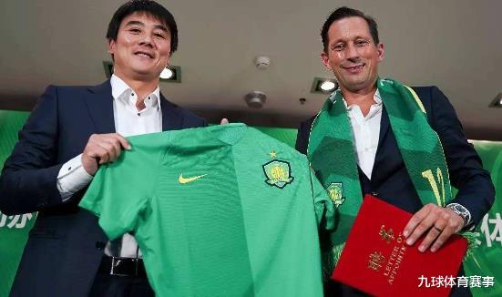 国安|国安新帅两大热门浮出水面，施密特回归呼声最高，穆帅助手成候选