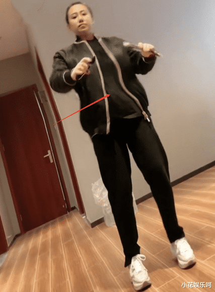 赵本山|成名后抛弃共患难老公，二婚再嫁赵本山徒弟，跳舞孕肚明显