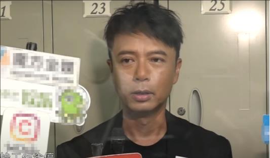 李克勤|为还每月60万的房贷，李克勤拼命赚钱，饭局被灌酒难掩疲态