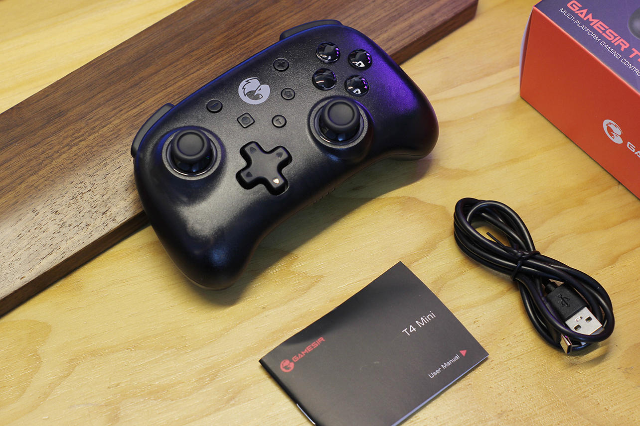 手柄|体积小易携带，可完美替代Switch PRO的小鸡T4 MINI手柄