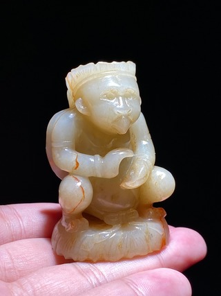 和田玉籽料|辽 和田玉籽料 白玉 迦楼罗 帽顶 炉顶