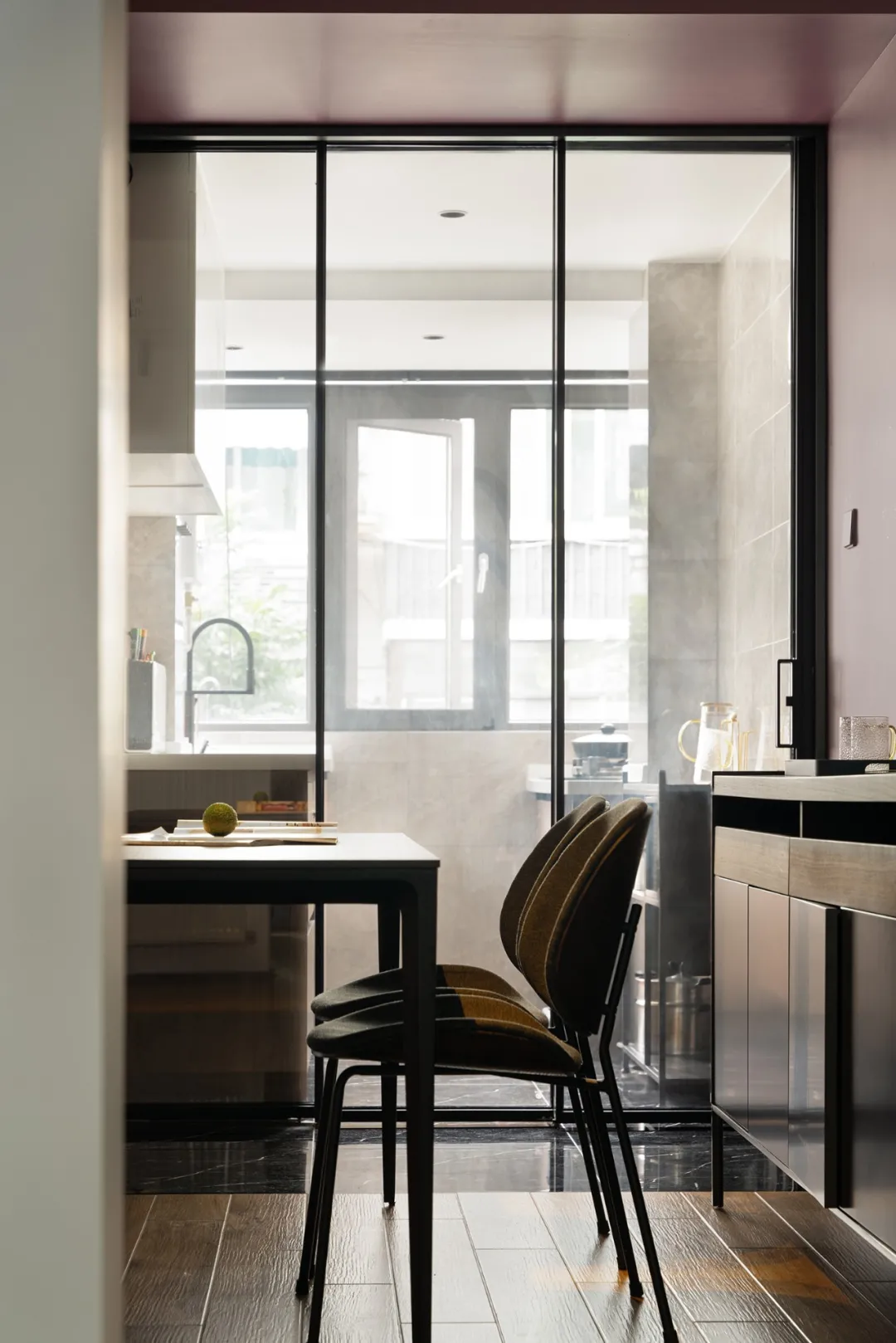 86㎡老破旧逆袭式改造，平凡生活也可以有诗意