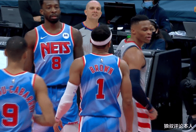 篮网队|逆转！篮网三核心狂轰93+19+12仍输球，韦少41+10+8投中准绝杀