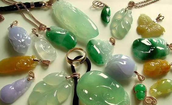 翡翠|翡翠很早就在中国流行了