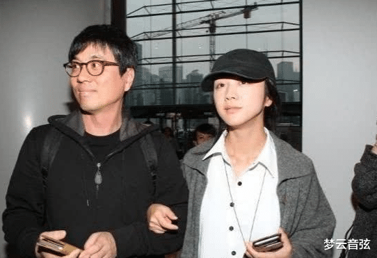 汤唯|汤唯罕见现身活动现场，41岁状态非常好，只说孩子不谈老公
