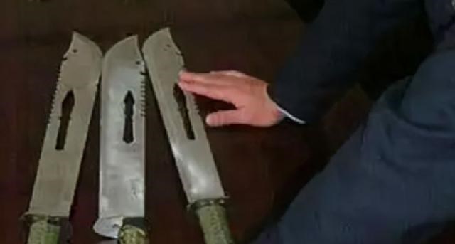 情窦初开的青春|“内蒙古三角恋血案”始末:丈夫不在家,两情人争风吃醋引命案