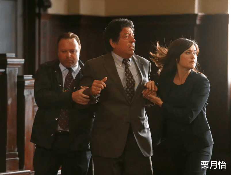 栗月怡 FBI再次被吊打，全员拿一个男人没有办法，只能被智商碾压！