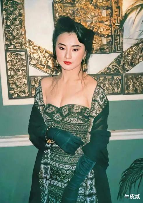 姐姐|“好干妈”李赛凤，成于自己败于“干儿子”