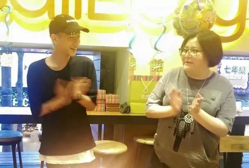 林志玲|这位叱咤娱乐圈40年的大姐大，儿子却成了她的软肋