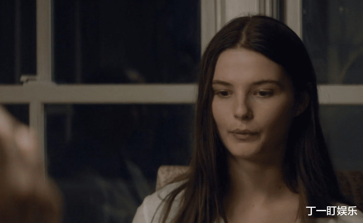 丁一盯娱乐 女孩儿被囚禁地下20年，怀孕4次，凶手身份令人窒息！