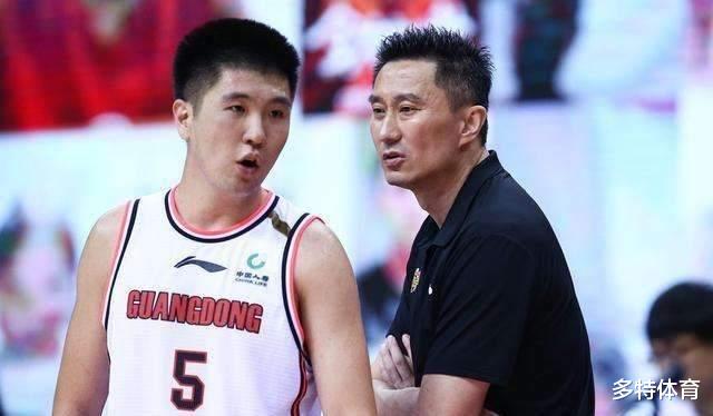 廣東男籃|宏遠險釀大錯！奇葩陣容單節(jié)輸18分成笑話，這一次杜鋒你真該檢討