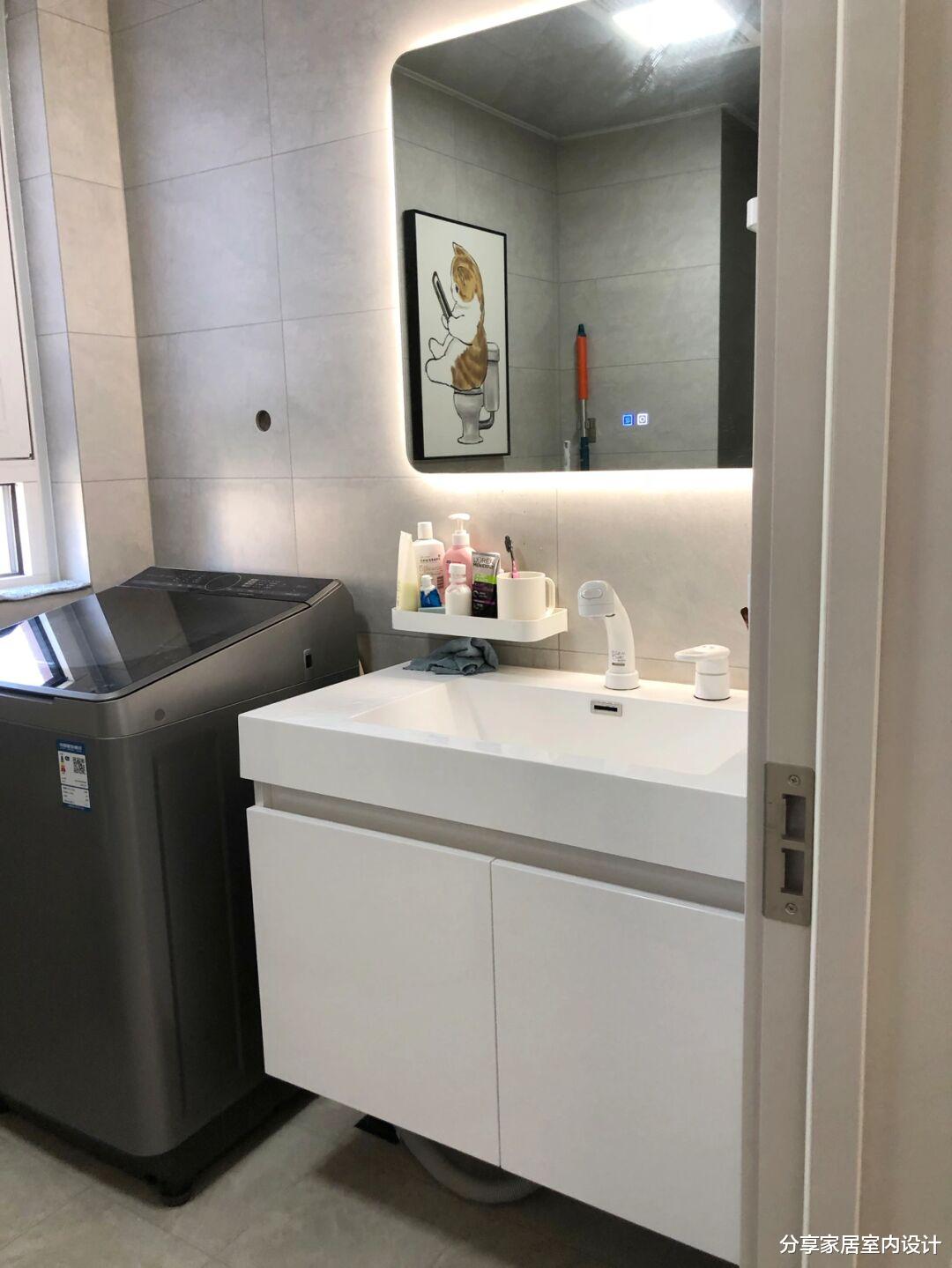 看独立家装设计师的新房，极简装修，全屋无吊顶不做电视墙很喜欢