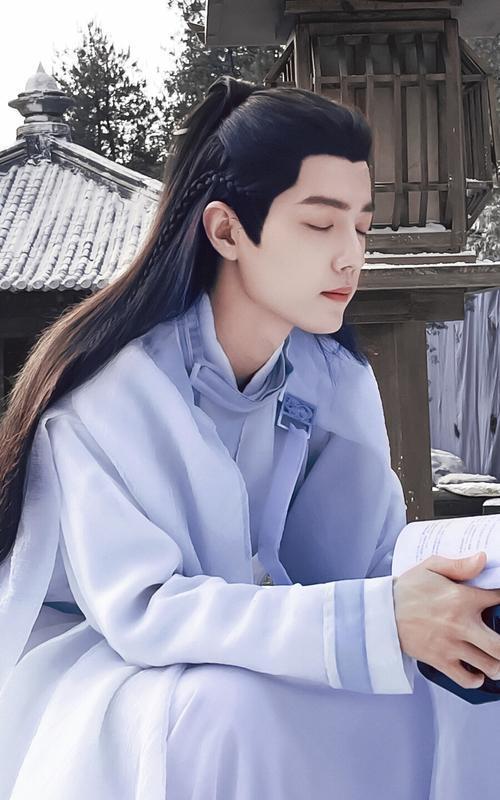 徐开骋|肖战《玉骨遥》备受众望！鹅厂细节之举太难忘，个人事业登新台阶