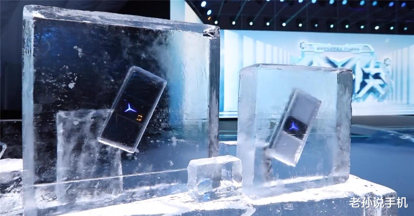 联想|联想拯救者新机官宣，双风扇压散热，20分钟游戏不到40℃？
