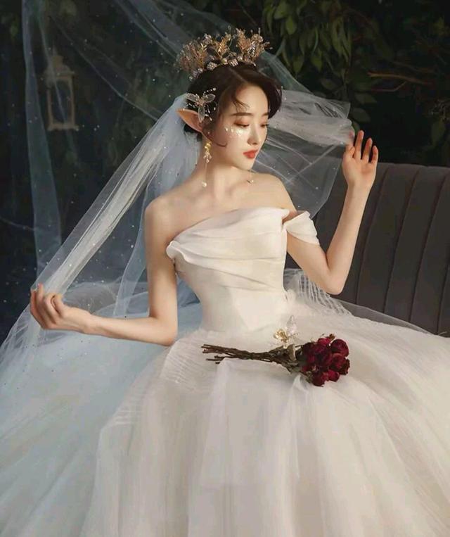 泡沫说情感|心理学:你最喜欢哪套婚纱? 测你是“纯”还是“蠢”?