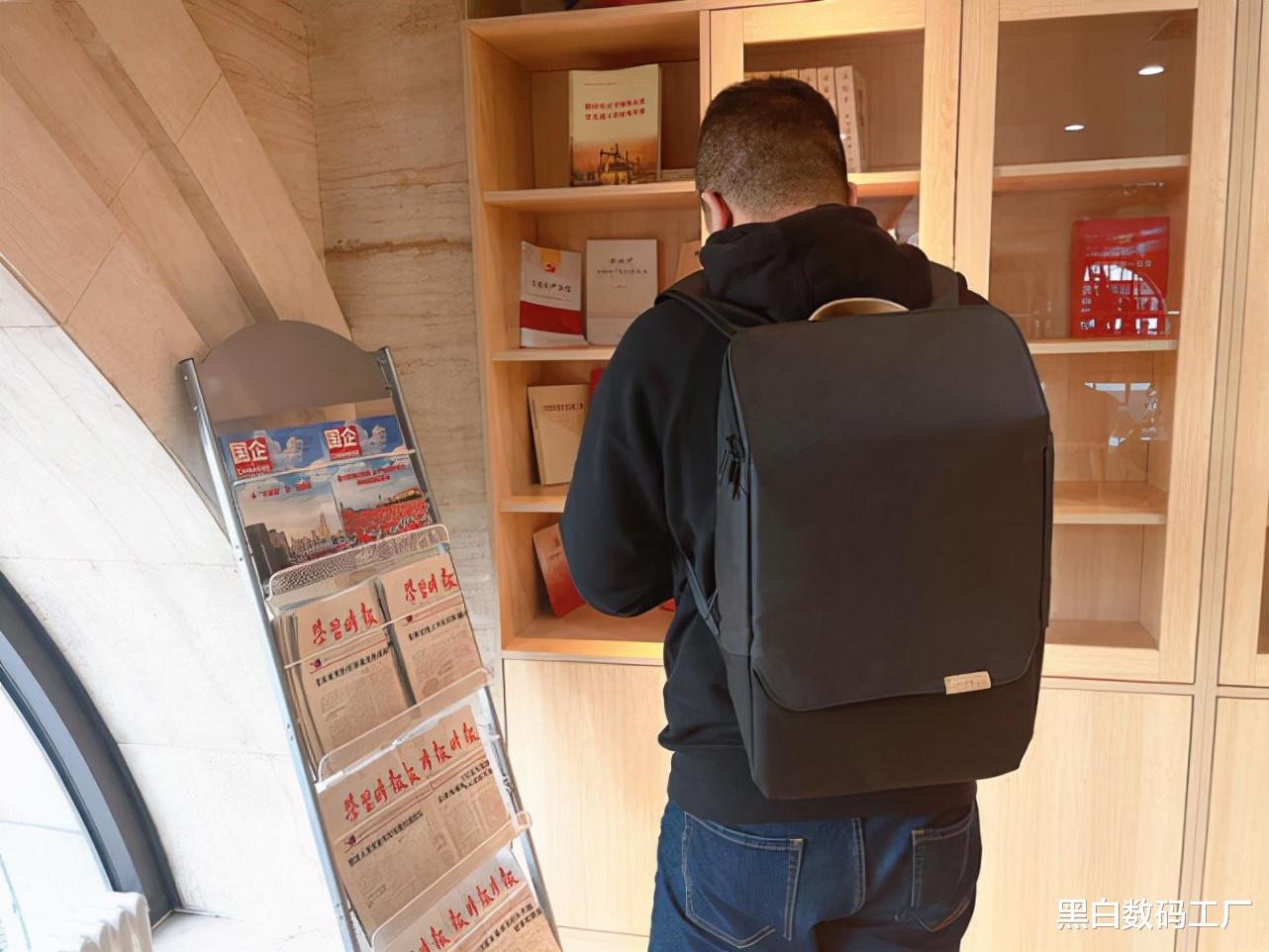 材质、空间、颜值一个都不少-地平线8号ZERO零感背包