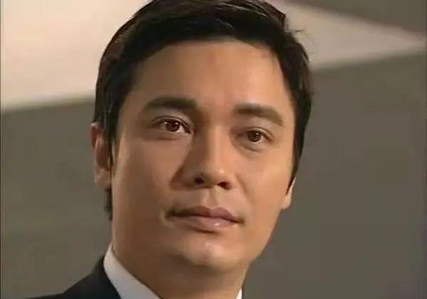 罗嘉良|过气明星频走穴，罗嘉良商场献唱，徐少华穿僧袍再现经典