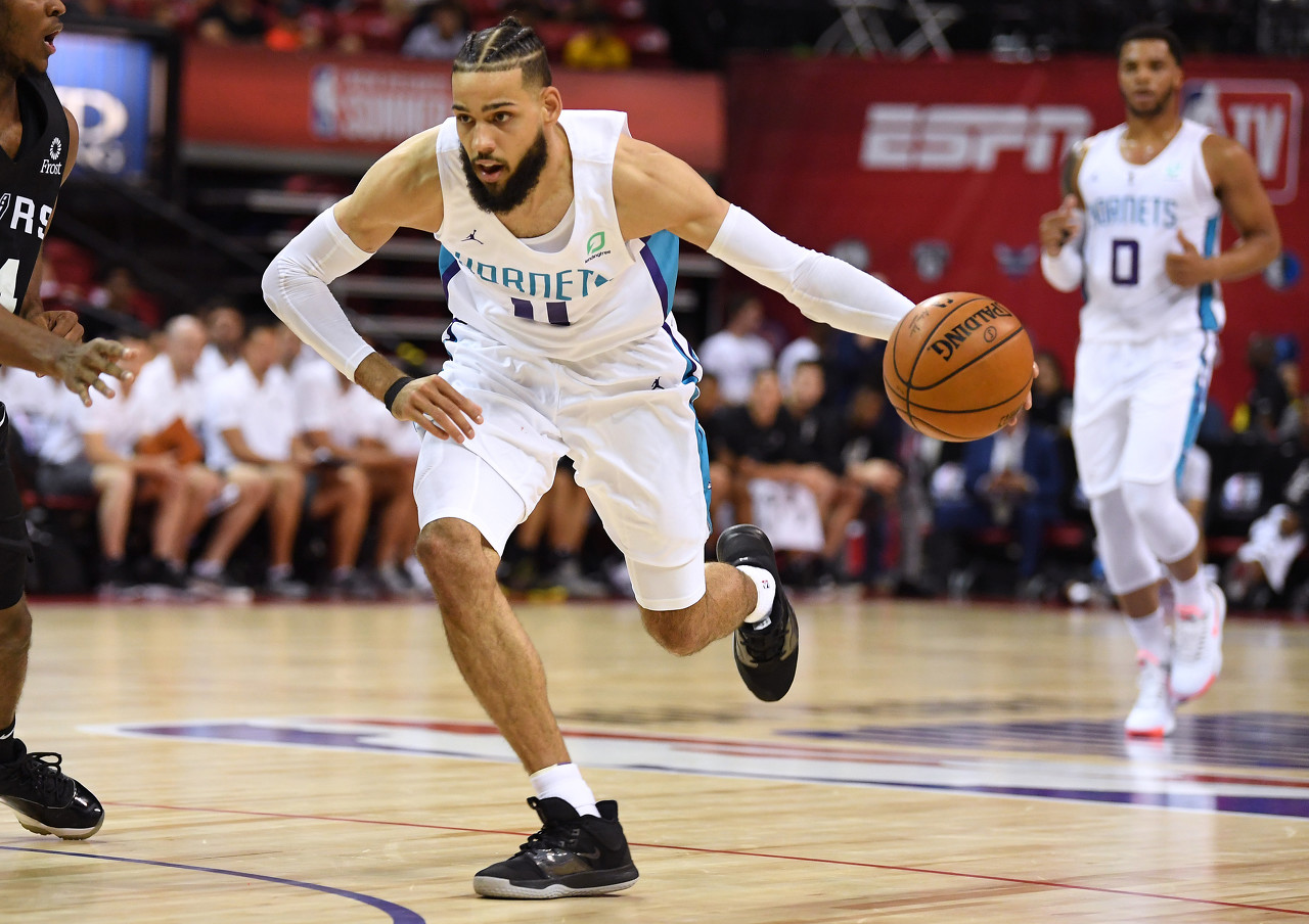 篮网队|美评NBA本赛季十大“低薪高能”代表，这些球员不比威少香？