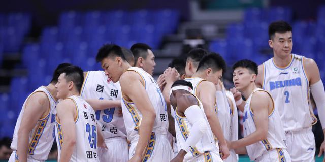 吉林男籃|央視直播！北京沖擊前八關(guān)鍵戰(zhàn)，雅尼斯有取勝法寶，王驍輝PK瓊斯