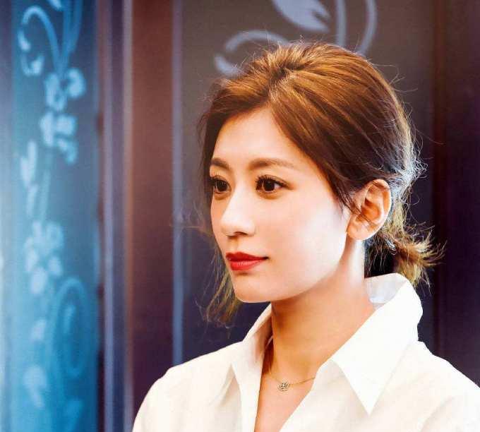 许晴|被富豪“骗财骗色”的7位女星，许晴终身不嫁，刘涛还债7个亿