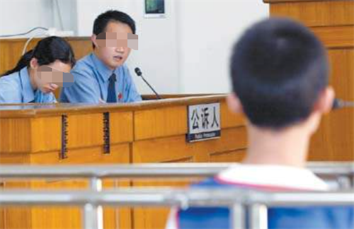 大盗 四处作案的14岁采花大盗，作恶多端终沦为阶下囚