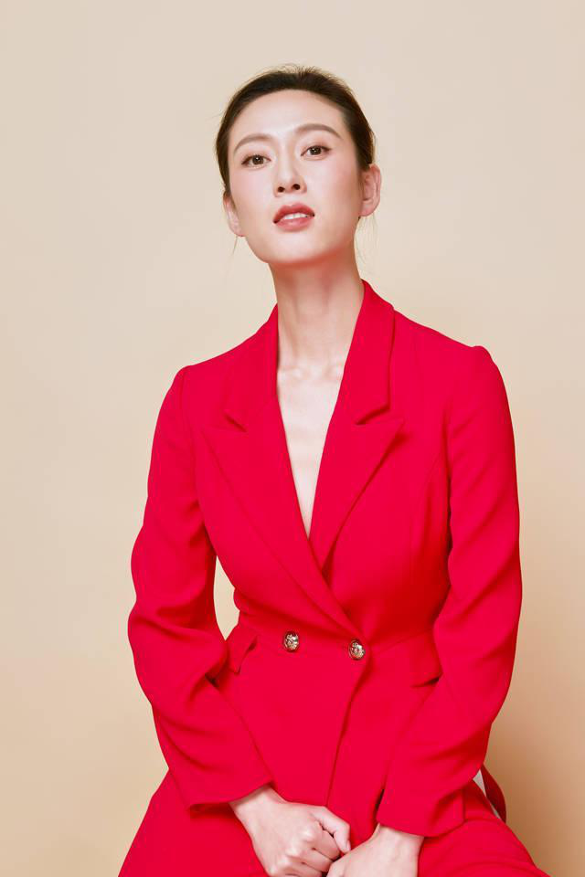 赵柯|再一位因《赘婿》爆火的演员，阿姨的年龄演奶奶辈，被赞气质华贵