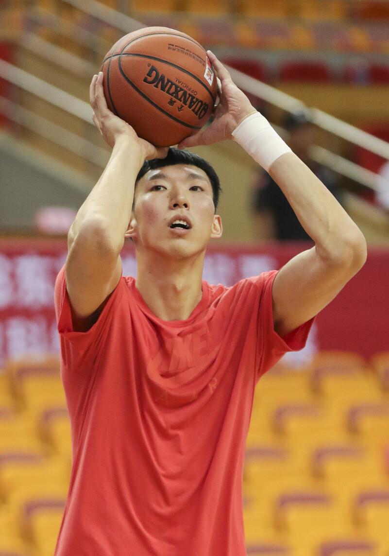 微风吹拂晓|cba历史上最强的黄皮肤球员，姚明郭艾伦相继上榜