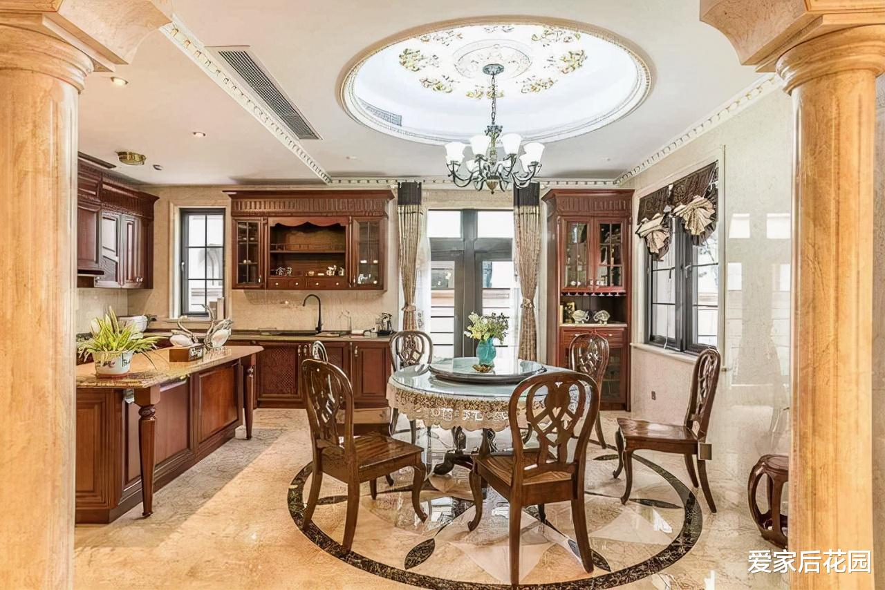 别再吐槽爸妈的土味审美了！很多家，都输在了年轻人喜欢的这条线