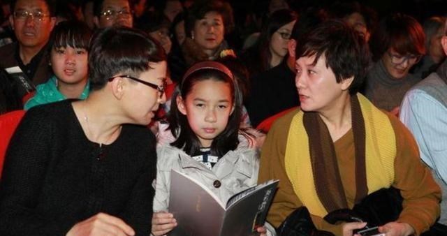 邓婕|年过花甲的邓婕：养女越长越像张国立，离婚协议是她一生的痛