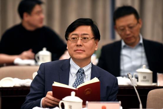 梁艳|杨元庆豪砸1个亿，成立上海交大杨元庆研究中心，为何网友不买账