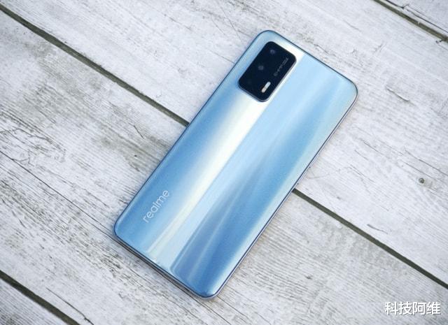 高通骁龙|从3399元跌至2439元，12GB+256GB，骁龙888旗舰开始加速退场