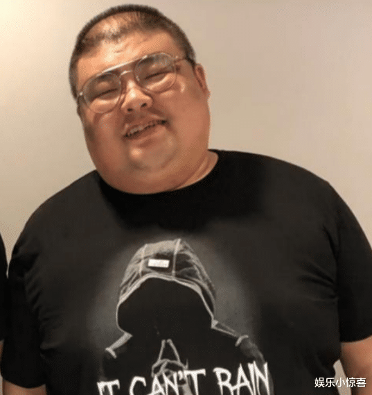 |?泡泡龙悲剧再上演？600斤胖猴仔清空视频，被传已经离世