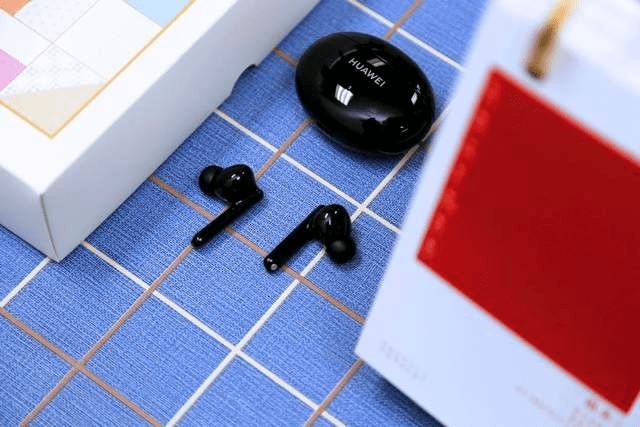 蓝牙耳机|哪款降噪耳机比较好？类似airpods pro的降噪耳机推荐
