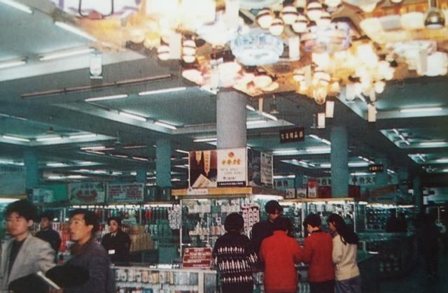 1996年电击杀手落网:窜7省杀25人,被抓时身戴佛像跪求警方饶命