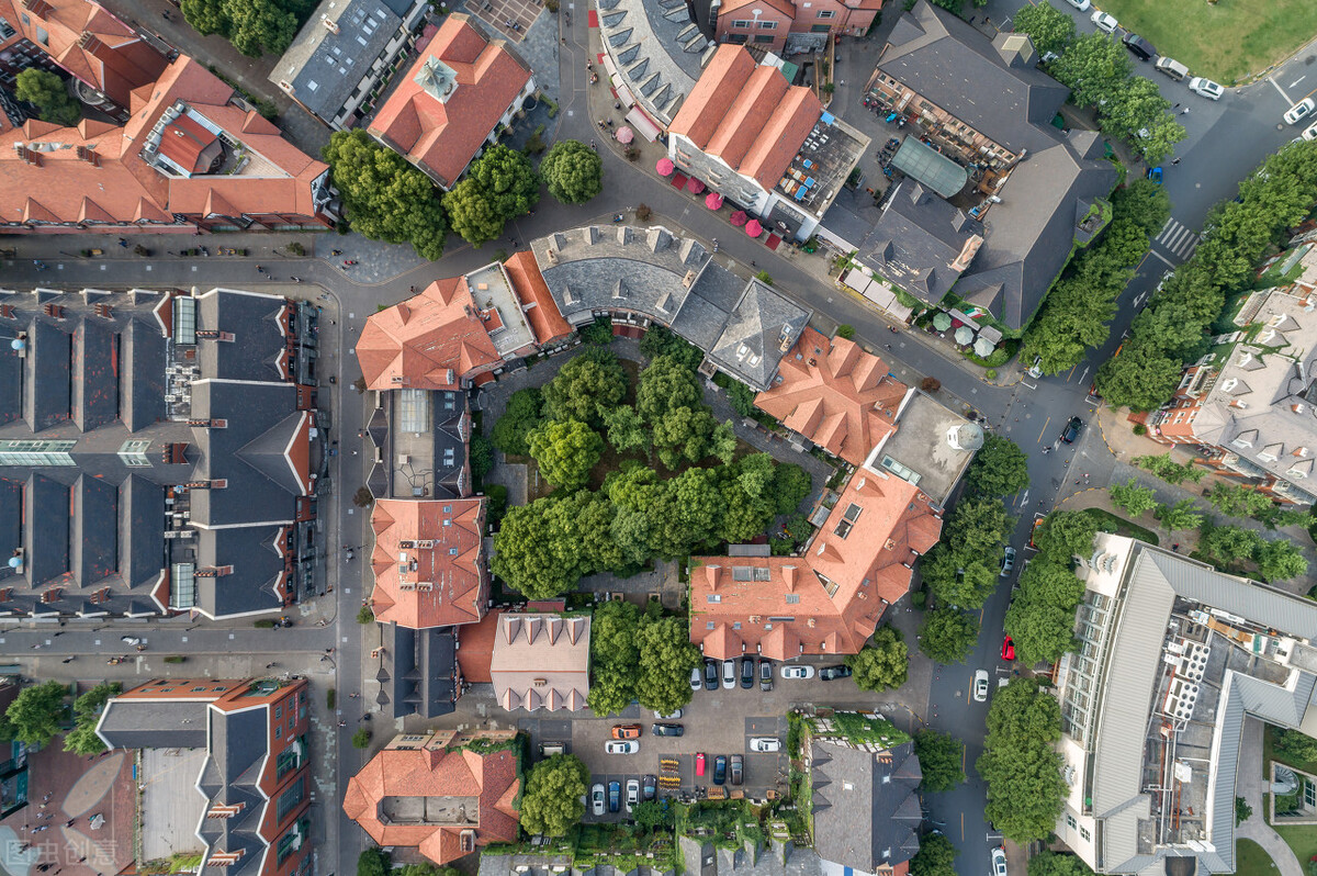 普法小杰 拆迁中遇上旧改，拆还是不拆？