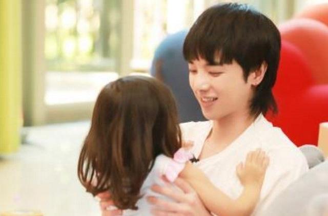 华晨宇|华晨宇承认有女，却不结婚！张碧晨不是他的最爱？发文暴露细节