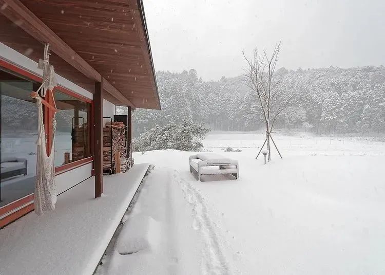 汇客廰文旅 夏听蝉鸣冬赏雪,这个男人携妻儿“躲到”乡下的田园生活羡煞旁人