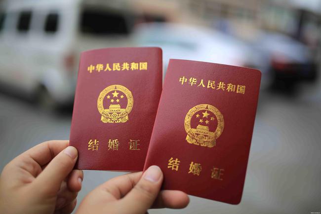 红酒故事会|婚前必问题:“婆媳矛盾怎么解决”,男人的回答决定婚姻质量